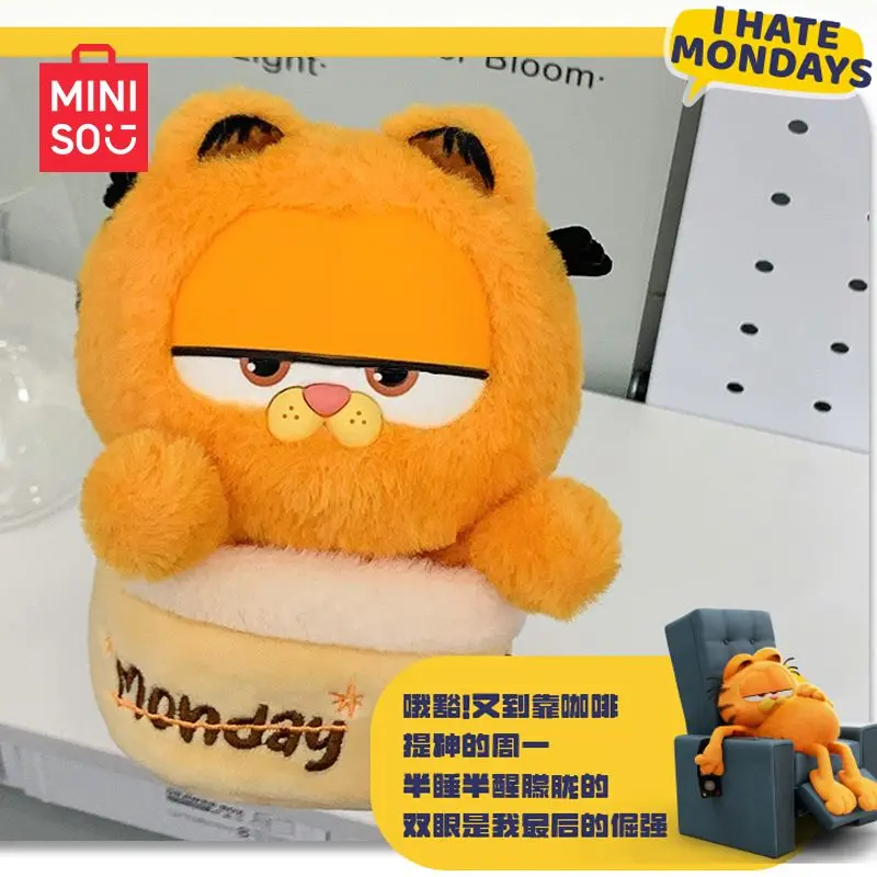 MINISO Joint Garfield Family Working Week Series 18 cm blinde doos pop tafelblad ornament speelgoed