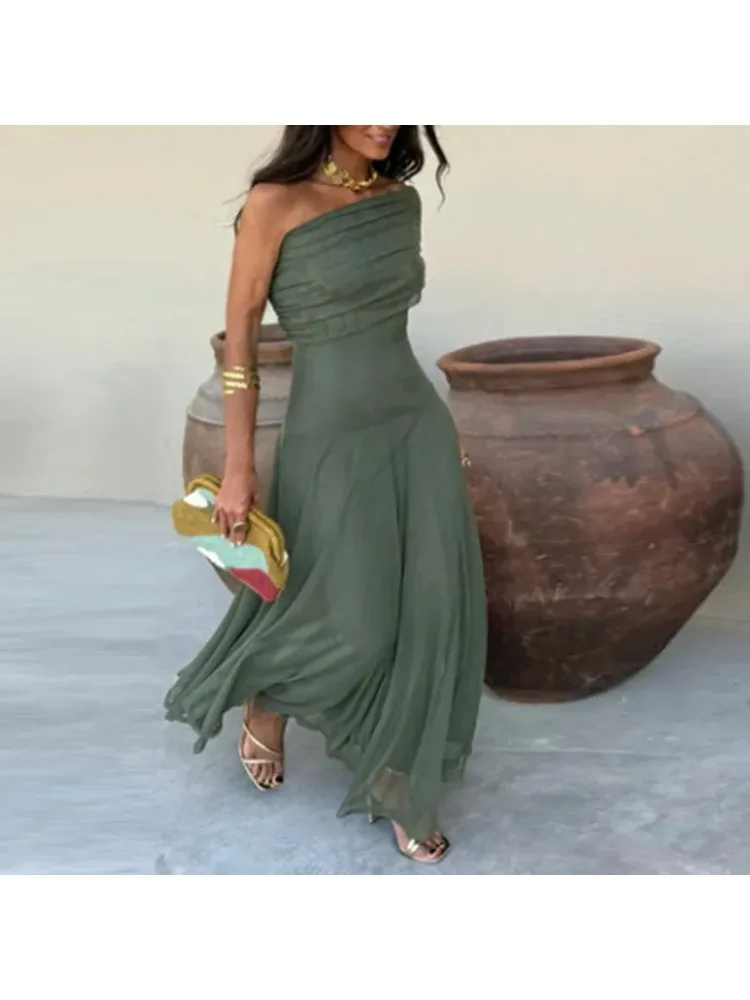 Robe de soirée en maille pour femmes, élégante, épaules dénudées, Sexy, sans bretelles, couleur unie, plissée, longue, dos nu, ajourée, style Boho, été