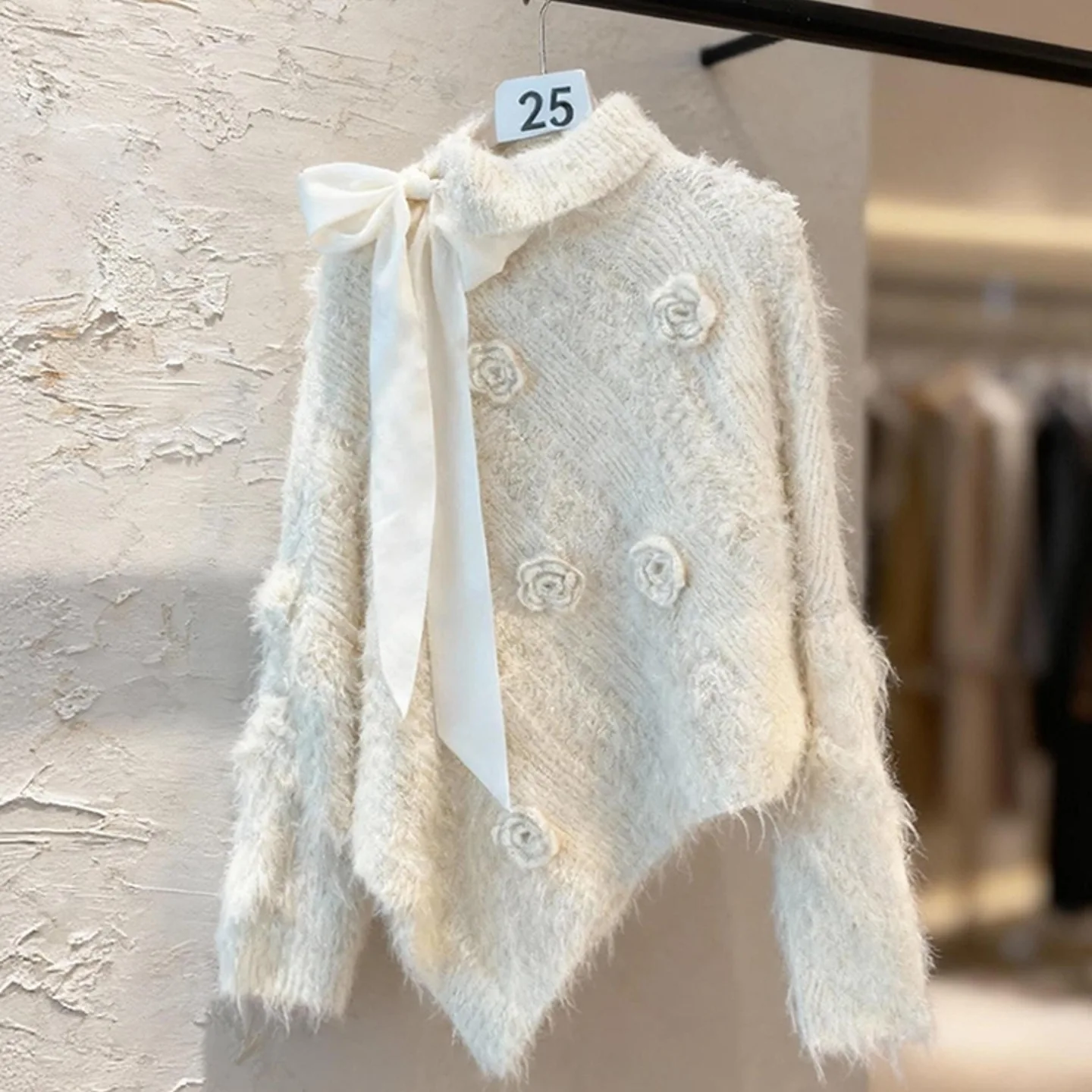 

Элегантный асимметричный свитер с узлом, женский трикотаж, шикарный бежевый французский стиль, стандартный крой, зимний, надевается через голову