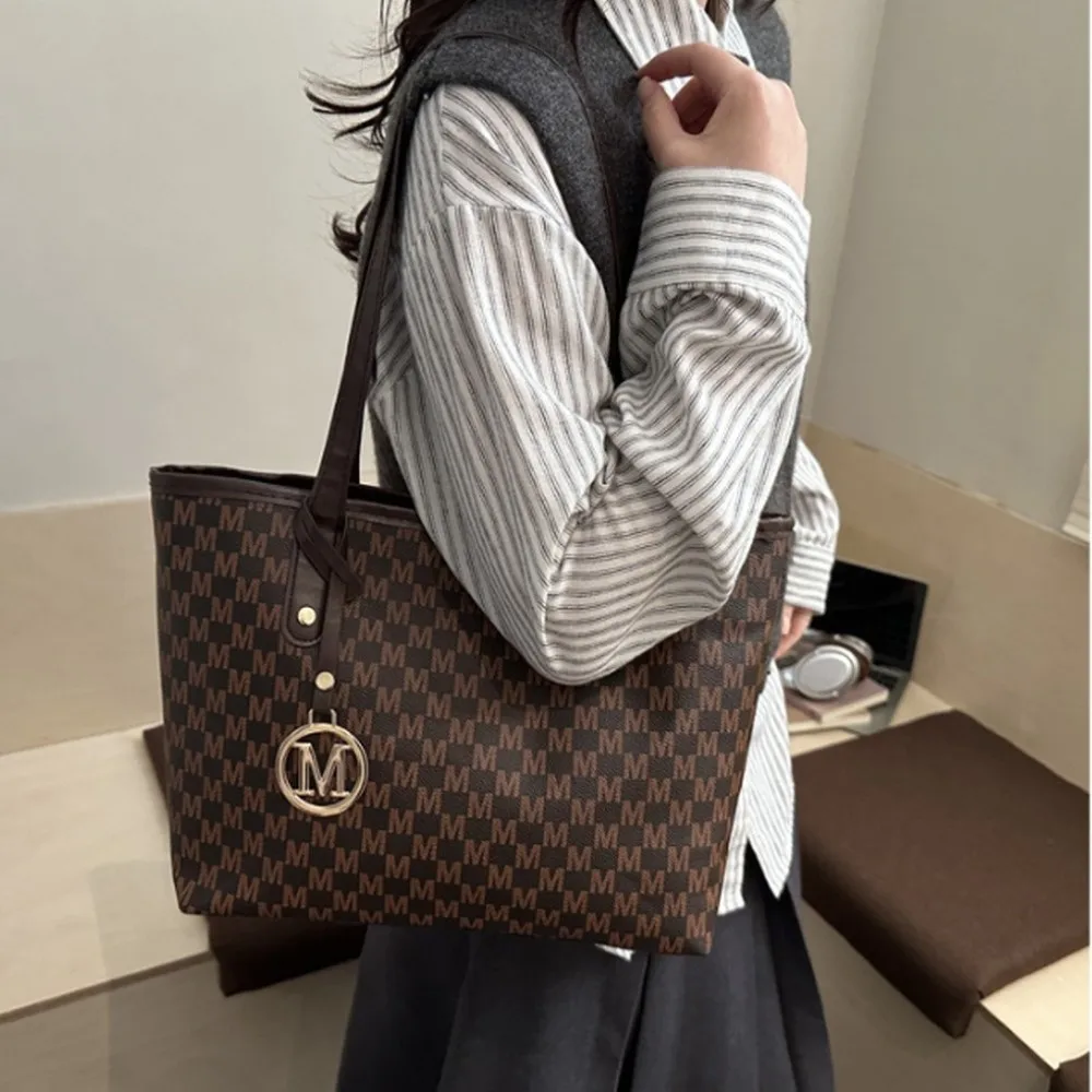 1 Pack Coffee Fashion Printed Women Tote Bag, Large Capacity Top‑Handle Shoulder Handbag, Spacious Commuter Purse for Office & Daily Errands, 40×12×25cm