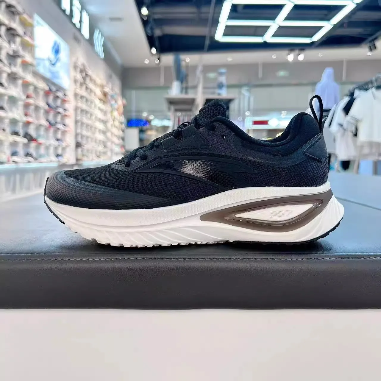 

PG7 Мужская Running oes Дышащая Me Удобная мягкая Sports oes Весна Осень Сезонная резина + ЭВА + подошва из ТПУ