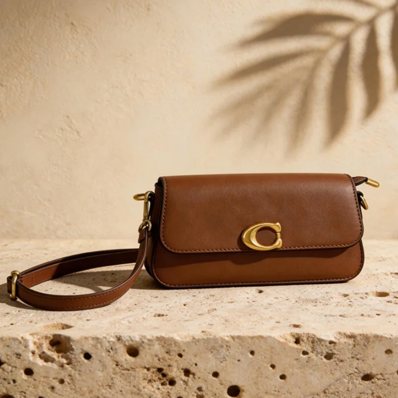 Classic style of women's bags - New model with elegant look - French bag with vintage design - Fashionable and versatile crossbo