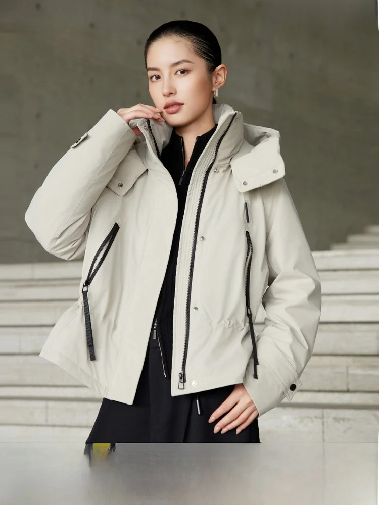 

Куртка-пуховик Snow Flying 2026: Новая женская укороченная модель с капюшоном для активного отдыха, в спортивном стиле, с большими карманами, маленький размер, уличный стиль