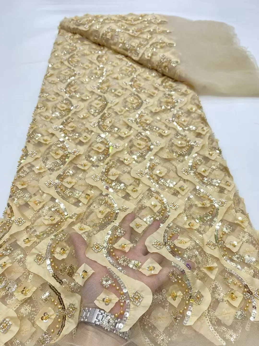 

Африканская нигерийская вышивка с блестками 2025 года, высококачественная тюль, кружевная ткань, платья, шитье, бисер, камень для выпускного вечера, 5 ярдов DP490