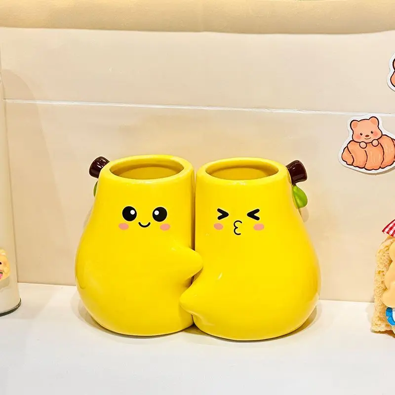 Cute mouthwash ceramic cup, high value, household brushing, washing cup toothset