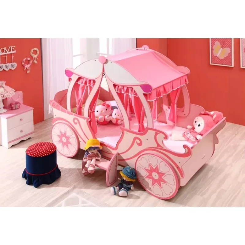 سرير أطفال لطيف وفريد من نوعه بتصميم كرتوني خرافي وردي اللون على شكل يقطين الأميرة