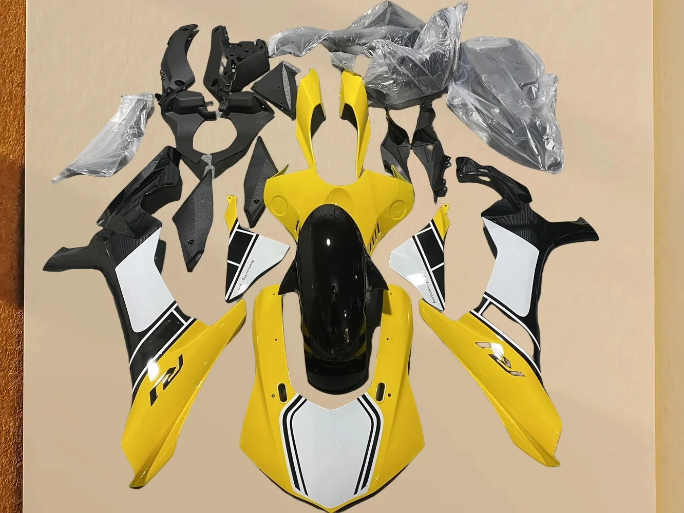 

Motorcycle Fairing Set For YAMAHA YZF R1 15 16 17 Free Custom YZFR1 YZF-R1 2015 2016 2017 Injection Motorcycle Bodywork Set