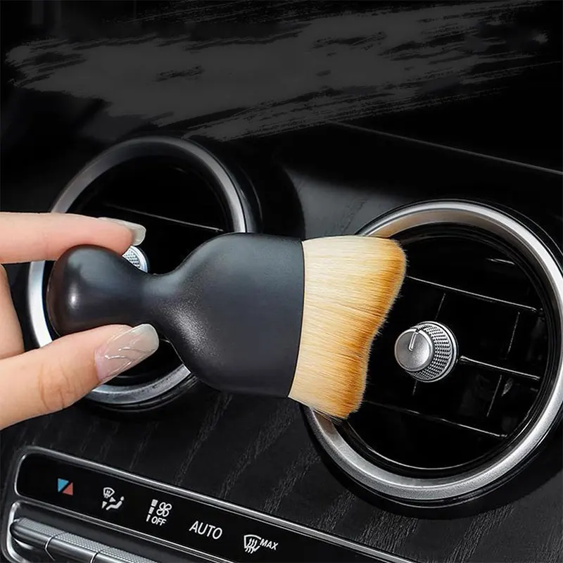 Car air conditioning brush, dust removal and beauty brush, car accessories car gap air conditioning cleaning brush