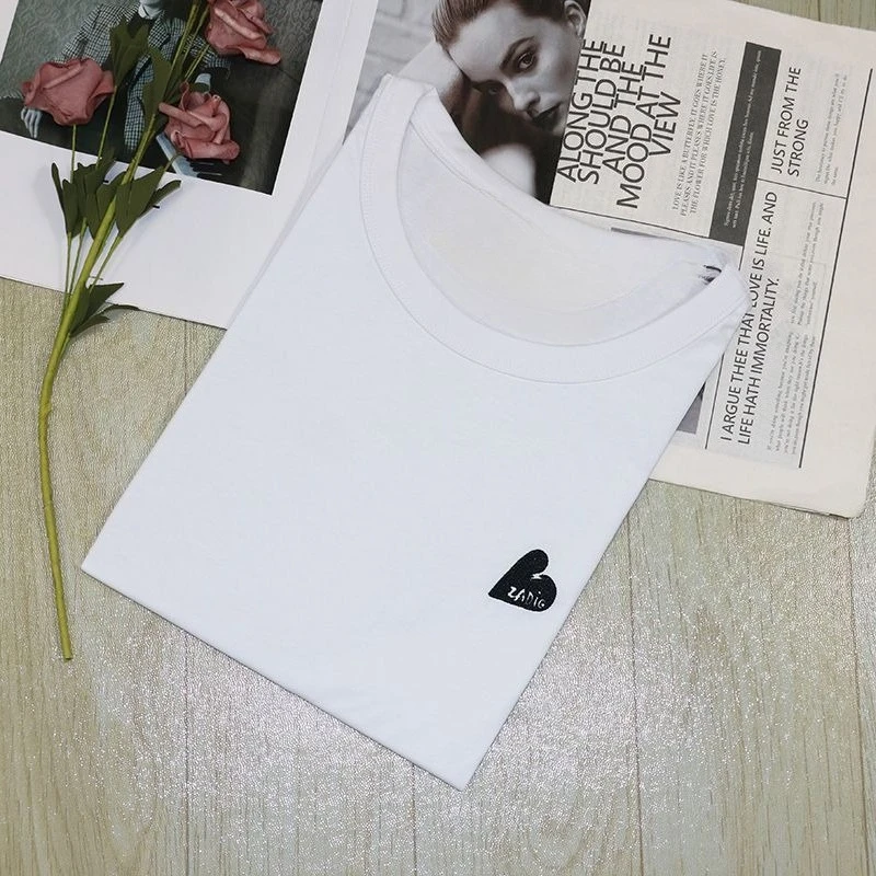 صيف جديد الفرنسية المتخصصة ZV الصدر الطباعة رسائل حب صغيرة الرجال والنساء مع نفس ملابس الوالدين والطفل