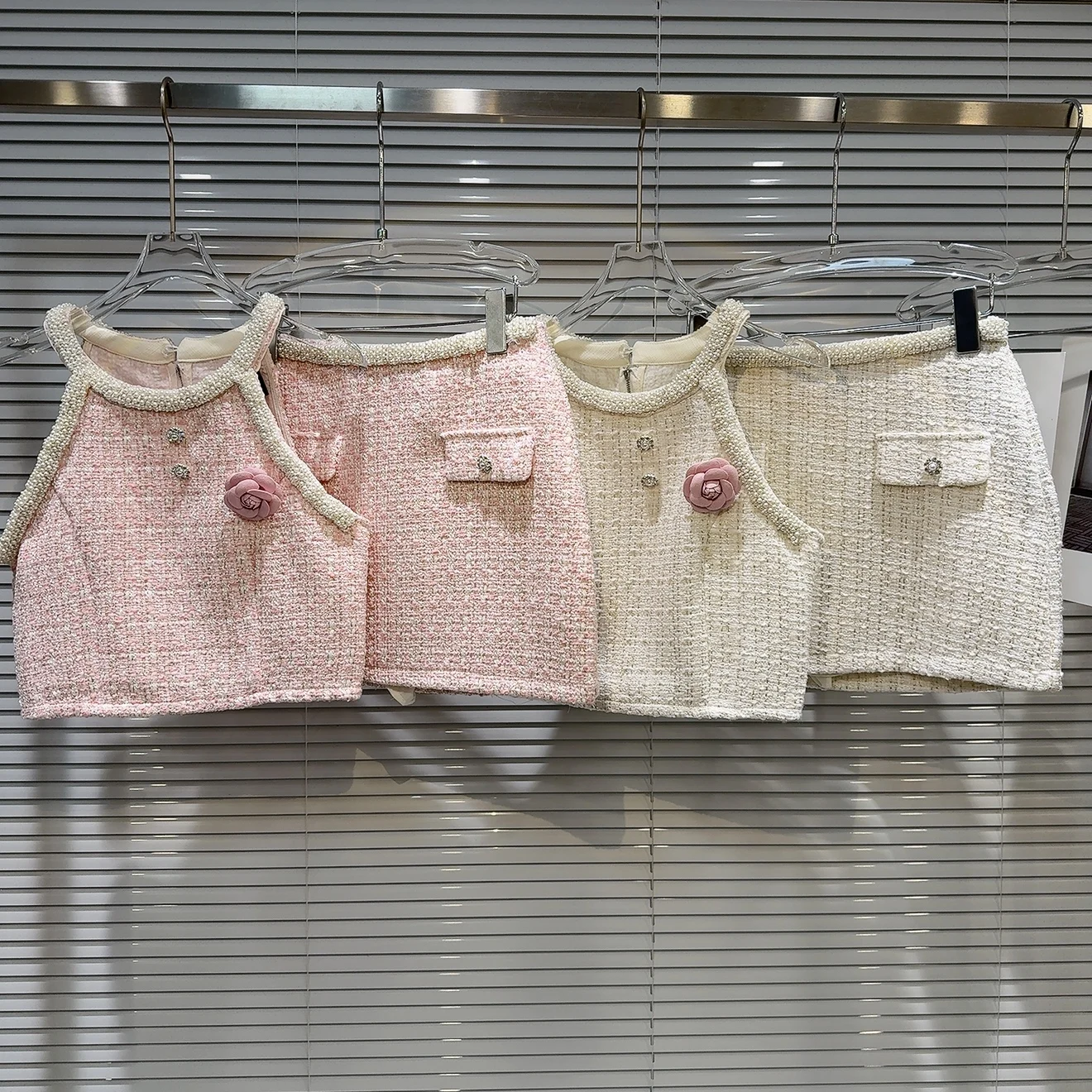 

Лето 2023, подвесной жилет с жемчугом и твидовым комплектом, модная юбка Princ Sle ort, женский костюм-двойка