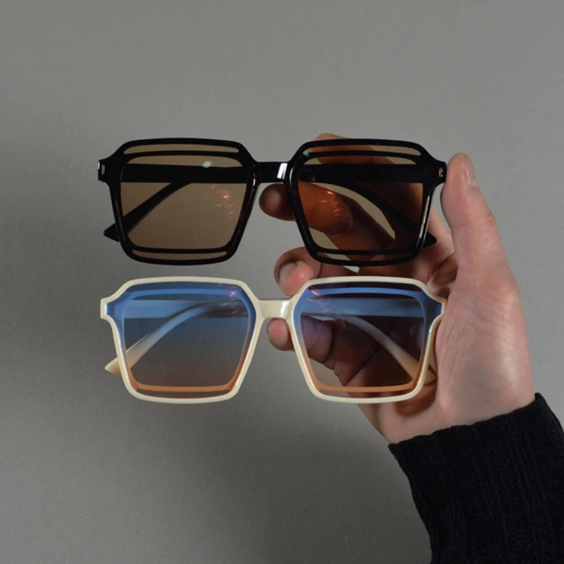 New Fashion Oversized Sunglasses Woman Brand Designer Vintage Square Sun Glasses Female Big Frame Shades UV400 Oculos De Sol