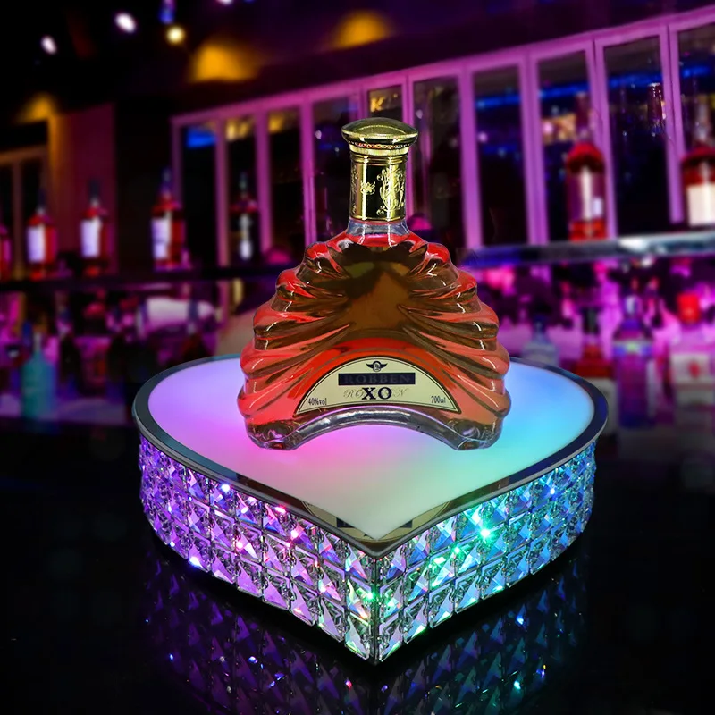 

LED luminous wine holder crystal heart-shaped 1 piece 3 pieces of foreign red base XO holder live display stand L