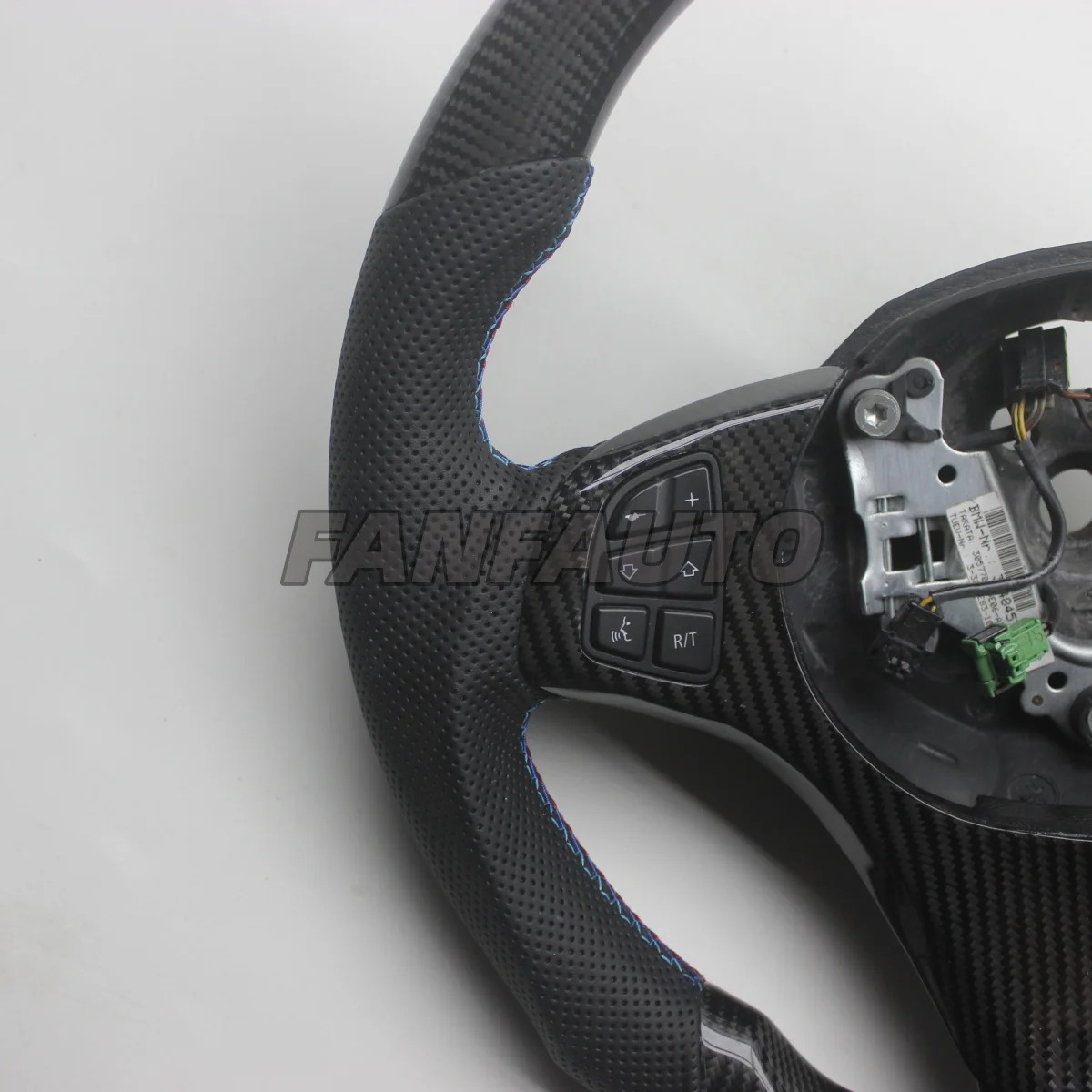 Volante de fibra de carbono real de substituição em forma de D personalizado para BMW X3 E83 X5 E53
