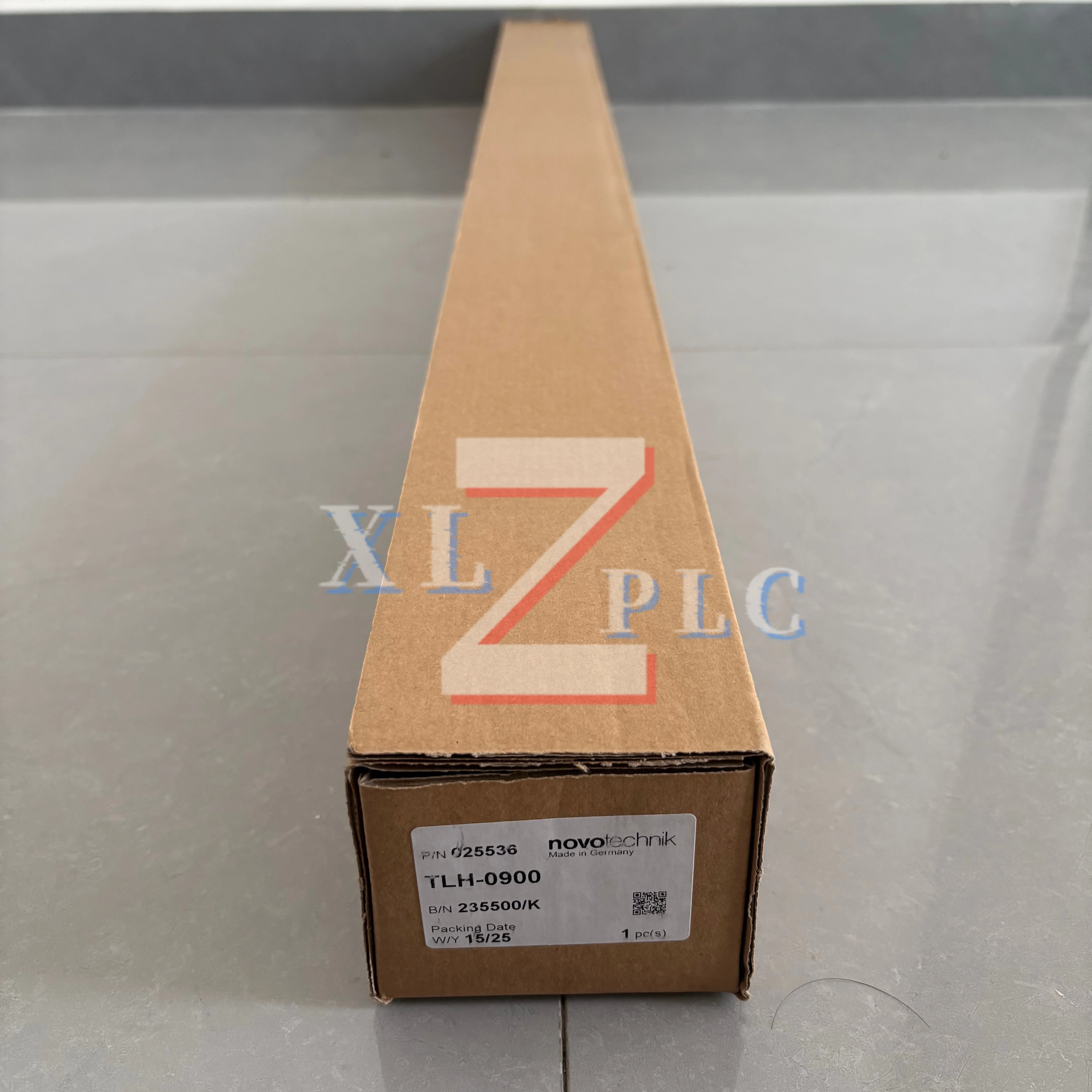 

New in box TLH-0900 electronic gauge/displacement sensor