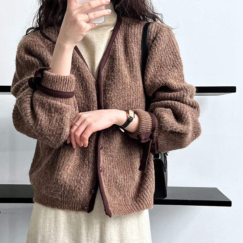 2023 Women New Autumn Knitted V-Neck Single Button Sweater Coat Cardigans Women Beige Sweater Tops Loose Style Coat