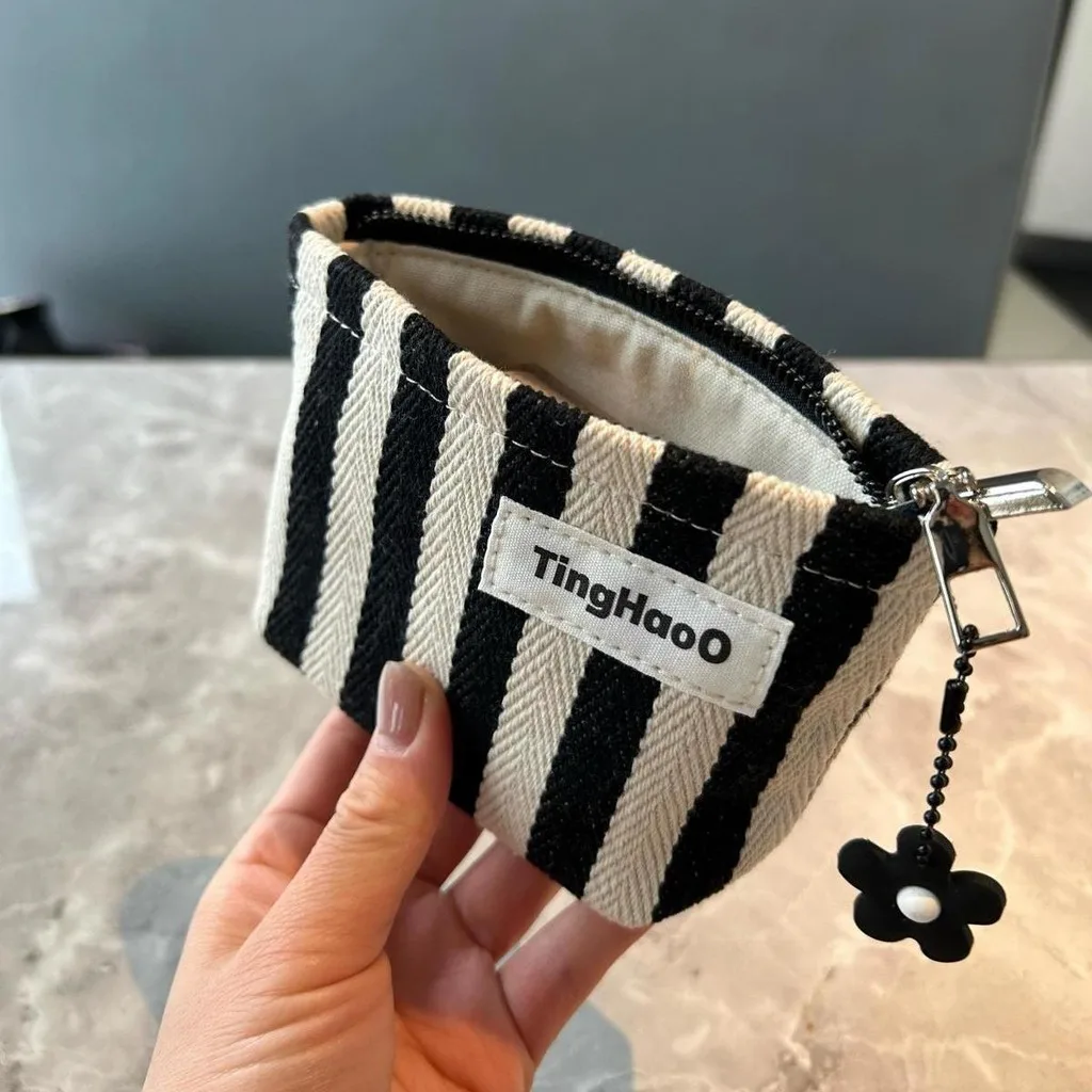Purse Insert Secure Fabric Makeup Bag Makeup Bag Lightweight Cosmetic Bag For Portable Carry Cosmetics Organizati The Go