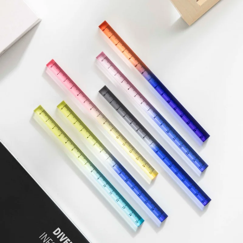 1pcs Colorful Clear Straight Ruler 15cm Four Edges Acrylic Transparent Gradient Lightweight Measuring Tools for Students F7795