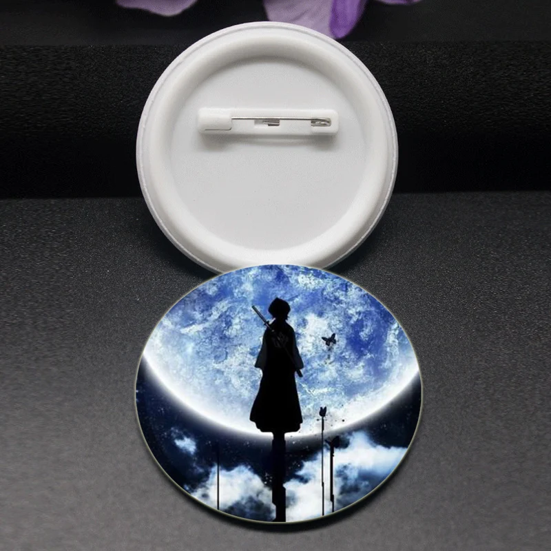 BLEACH Brooch Pins Anime Figure Rukia Renji Byakuya Kuchiki Byakuya Sajin Renji Shuuhei Badge Gifts Fashion Jewelry Accessories