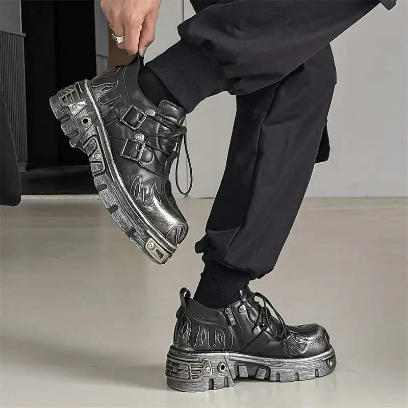 High Quality Men Leather Shoes Metal Punk Shoes Men Gothic Sneakers Black Street Botas Mujer Botines Unisex Oxford Shoe