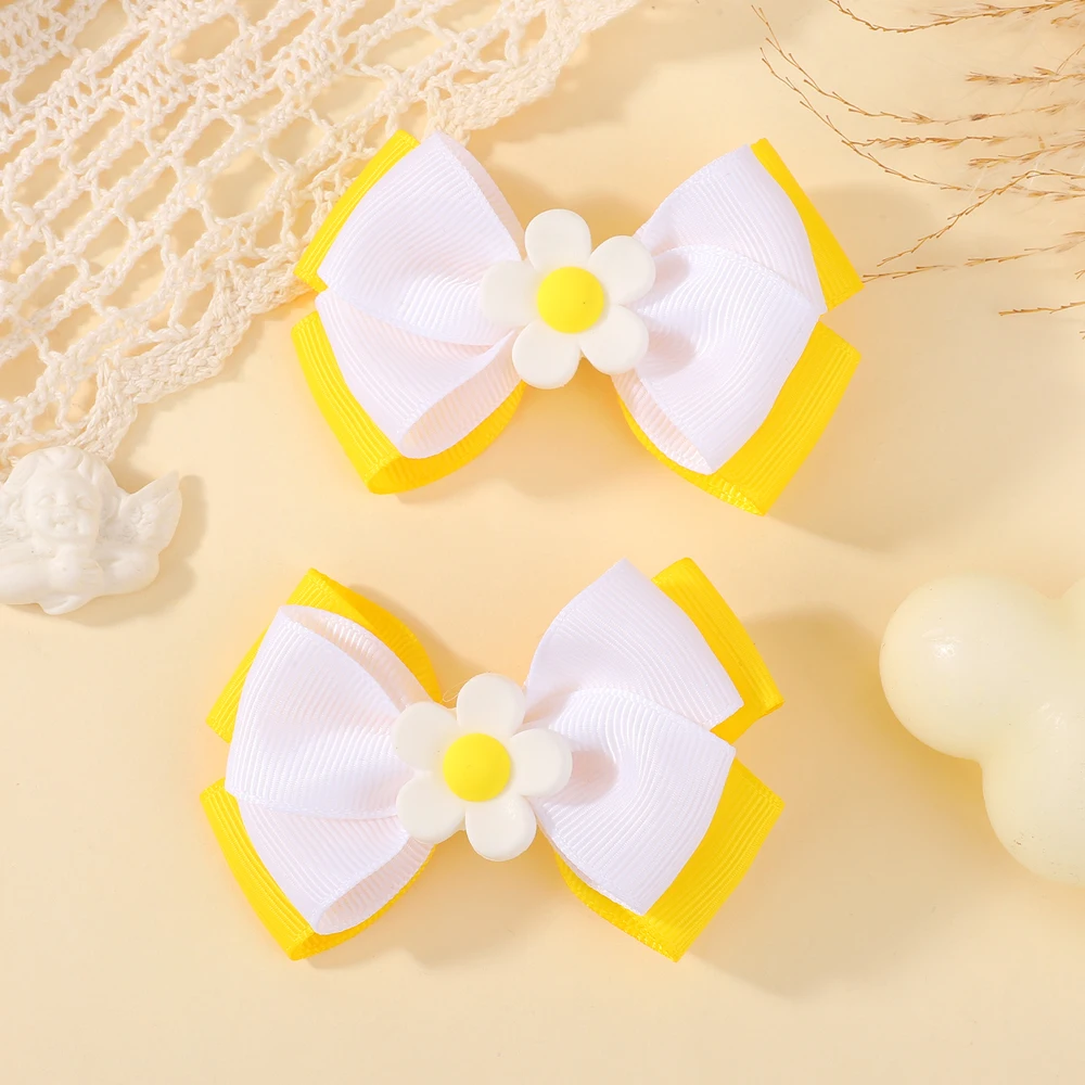 2Pcs Cute Daisy Bows Hairclips for Childrens Boutique Headwear Lovely Hairgripes Kids School Party Headdress