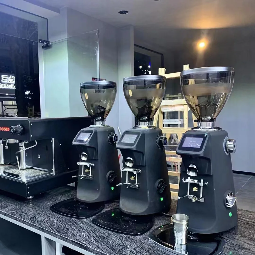 Professionele commerciële elektrische koffiemolen met grote capaciteit 74 mm snijder Roestvrijstalen koffiemolen voor winkel RV Home