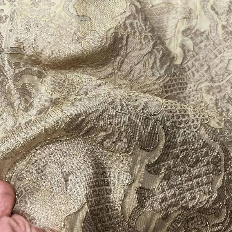 

Жаккардовая ткань с тиснением бежевого золота, дизайнерский материал для шитья, ткань для свадебного платья, ширина 150 см, продается на метр