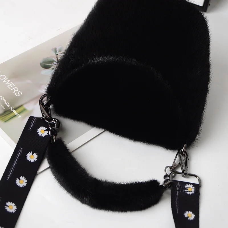 Mink Fur Bags For Women Winter Ladies Handbags Real Fur Single Shoulder Bags Female Fluffy Fur Bucket Bag Evening Party Clutch