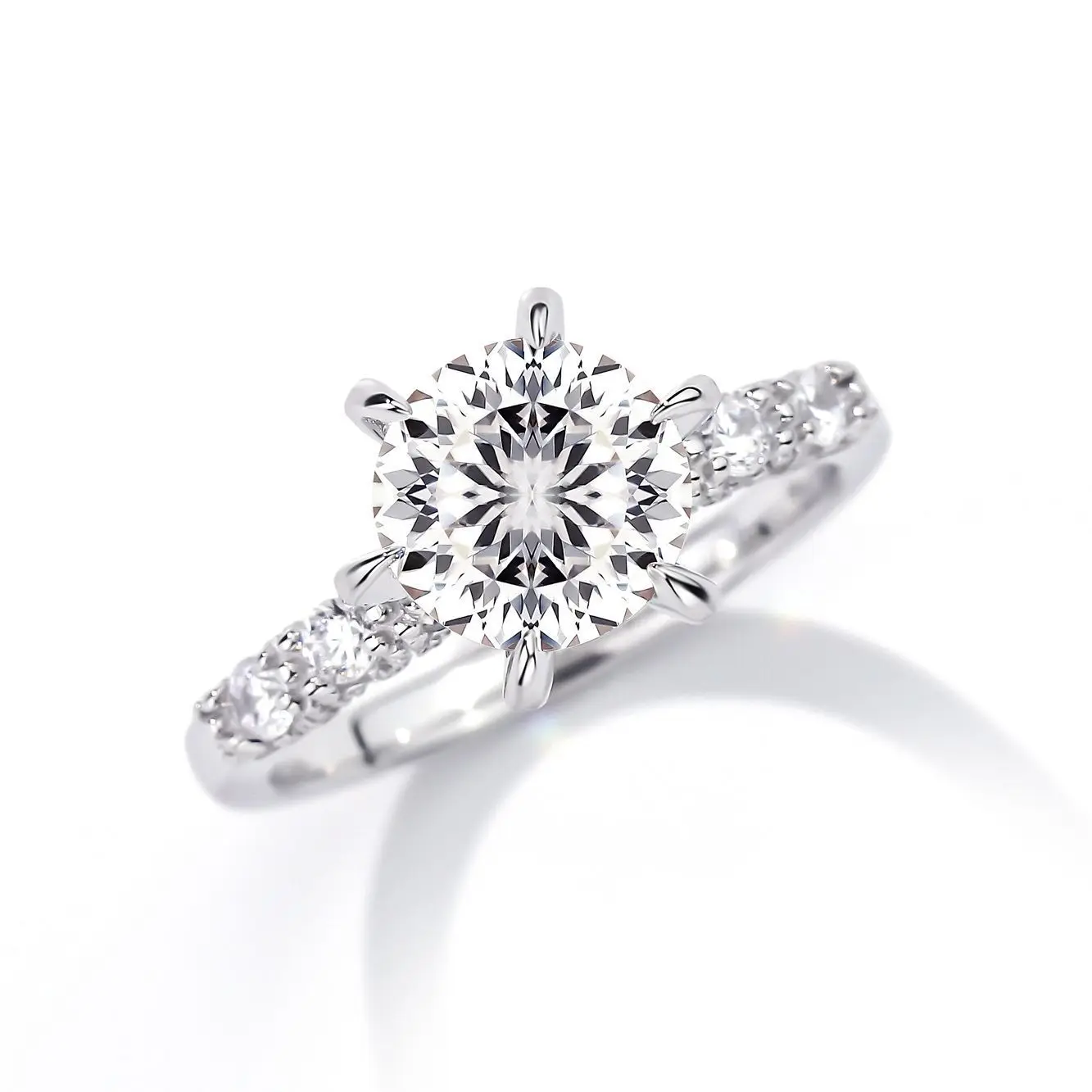 9mm 3Ct Feuerwerkschneide-Moissanit-Ring für Damen, Herzen & 8 Pfeile, Luxuriöser Vollpavé 6-Krappen AU750 18K Verlobungsring – Detail 1