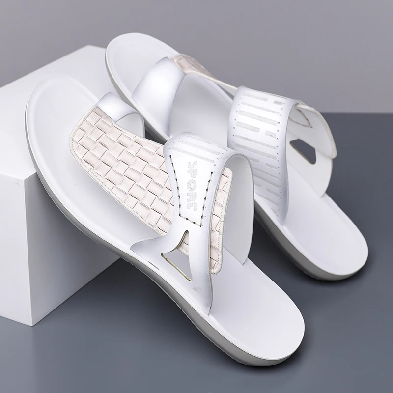New Trendy Men's Flip-Flops with Unique Woven Pattern, Suitable for Vacation, Beach, Street Style, Large Size Men's Slippers for Indoor and Outdoor Use