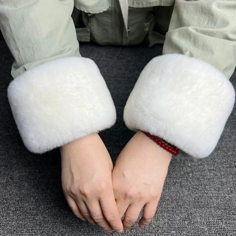 

1 пара плюшевых ветрозащитных манжет из искусственного меха, зимние теплые рукава на запястьях, мягкие эластичные манжеты на запястье, рукава-браслет, аксессуар