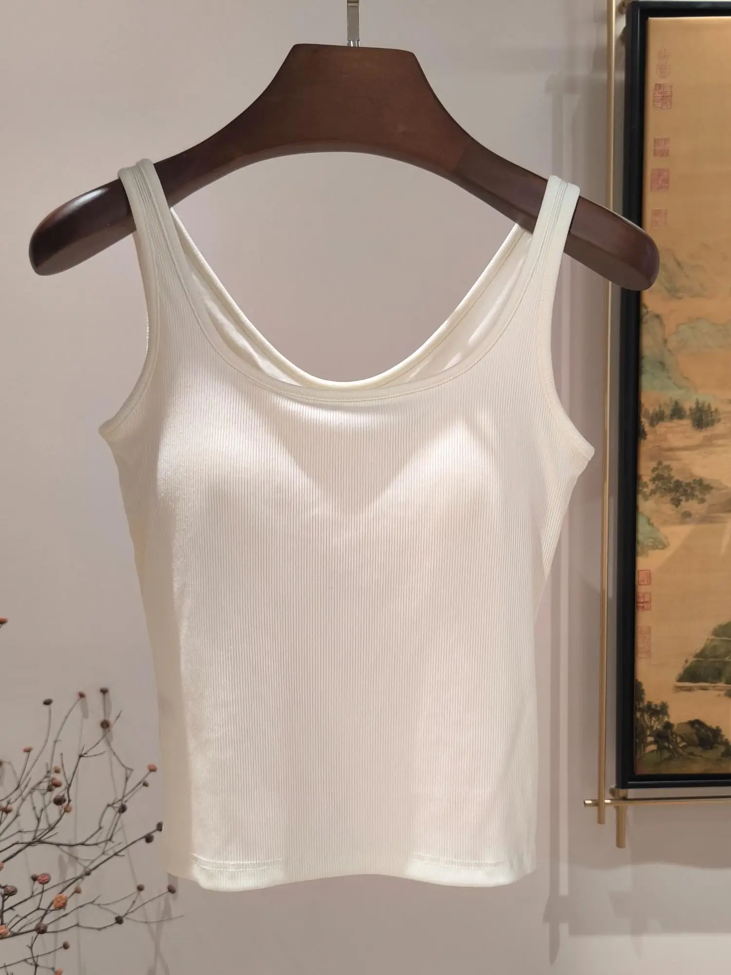 

Slim Fit Ruffle Detail Strap Vest Top Women's Casual Sle Long Length Base Model with Chest Pad Elastic And Comfortable