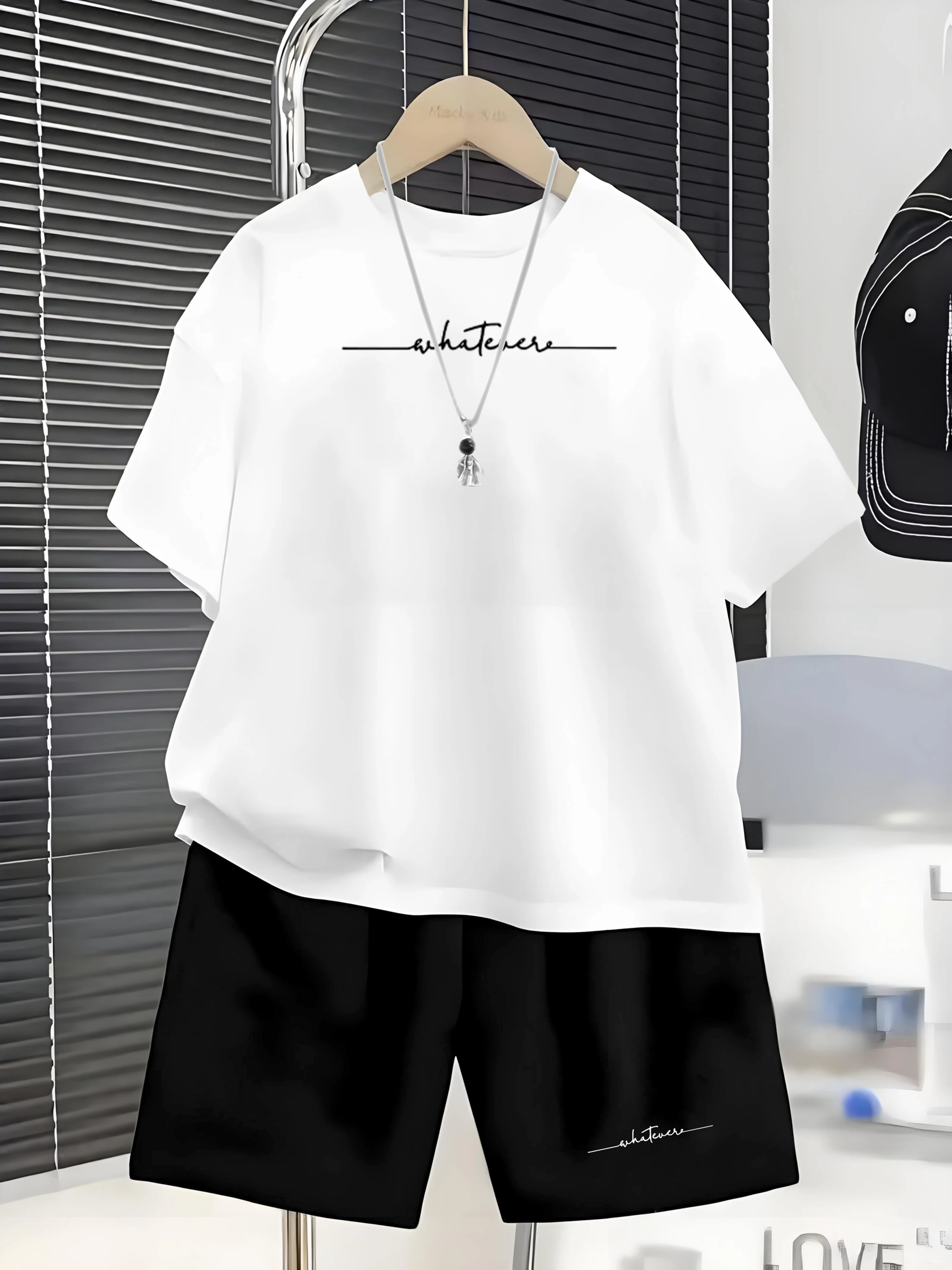 Boys' Minimalist Skaters Handwritten Slogan Print Casual Two-piece Set Refreshing Minimalist Style