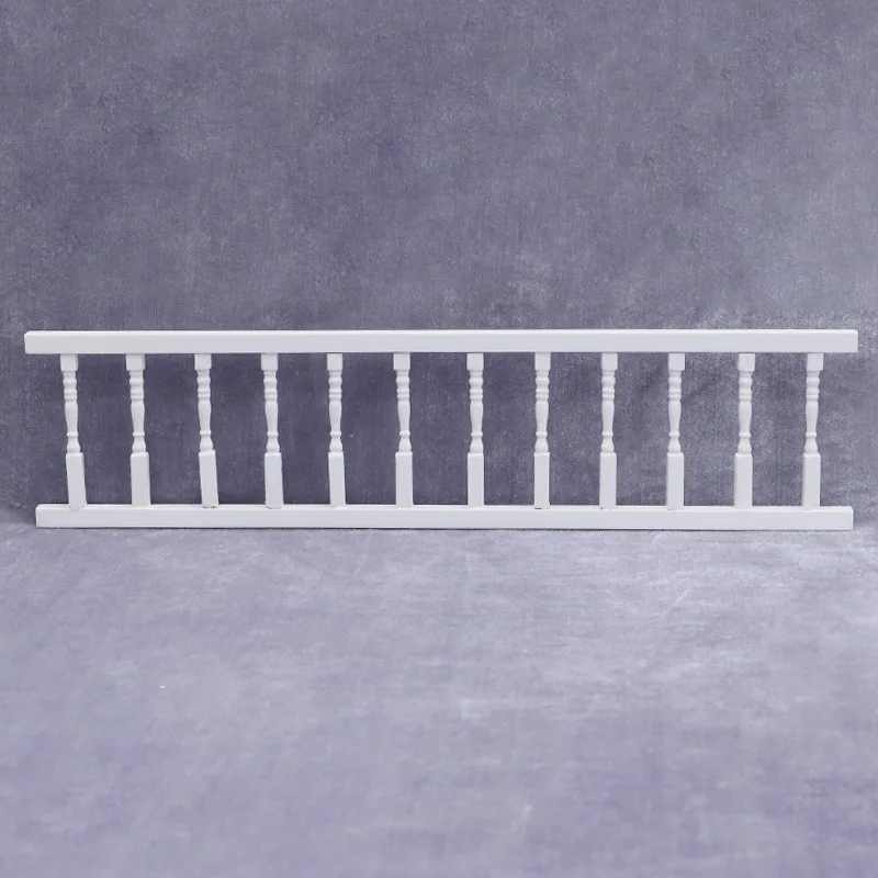 

Миниатюрные деревянные перила для кукольного домика в масштабе 1:12 — белые балясины на 12 стойках, мебельный аксессуар для украшения кукольного домика