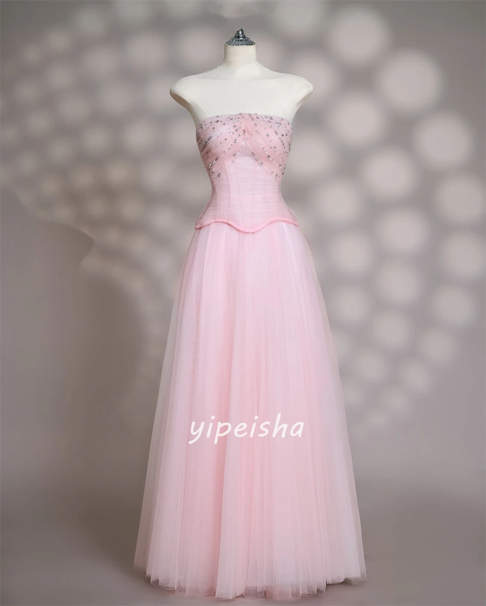 Индивидуальные высококачественные классические тюлевые стразы со складками трапециевидной формы, длинные платья без бретелек, платья для особых случаев на заказ, современный стиль, сексуальные