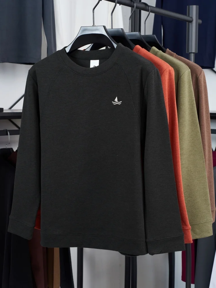 الرجال عالية الجودة العلامة التجارية الخريف الشتاء عادية الدافئة المخملية طويلة الأكمام تي شيرت كامل جديد رائعة المراكب الشراعية التطريز البلوز