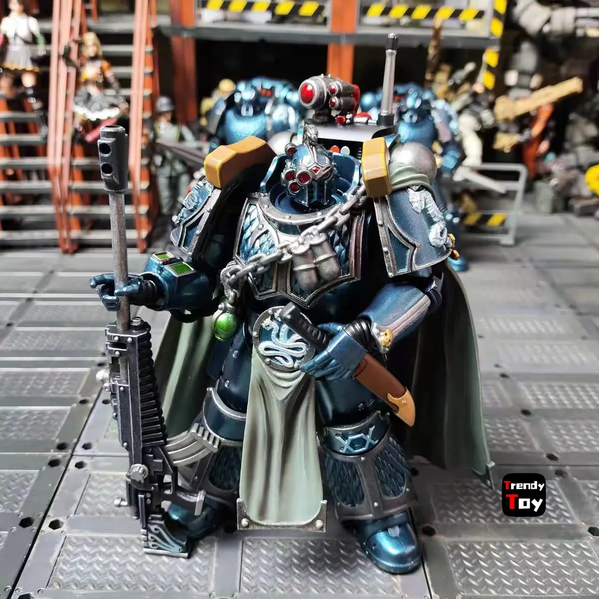 

【Доставка в течение 24 часов】Фигурки JOYTOY Warhammer 40K Alpha Legion Headhunter Prime Exodus The One Who Is Many, 3 шт., масштаб 1/18