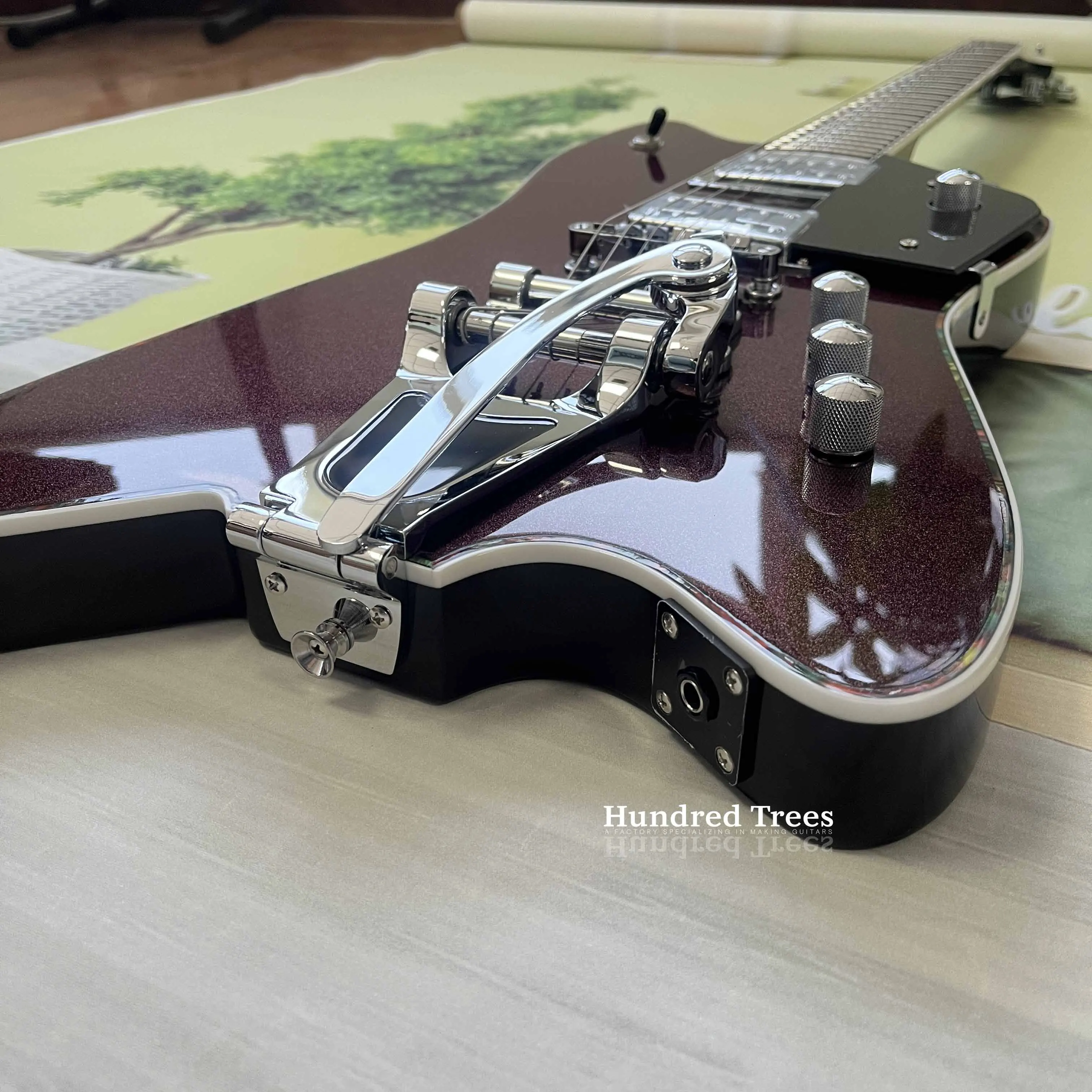 جيتار كهربائي فريد من نوعه على شكل بطريق معدني أحمر من الكروم 6 أوتار هدية عيد الميلاد شحن مجاني