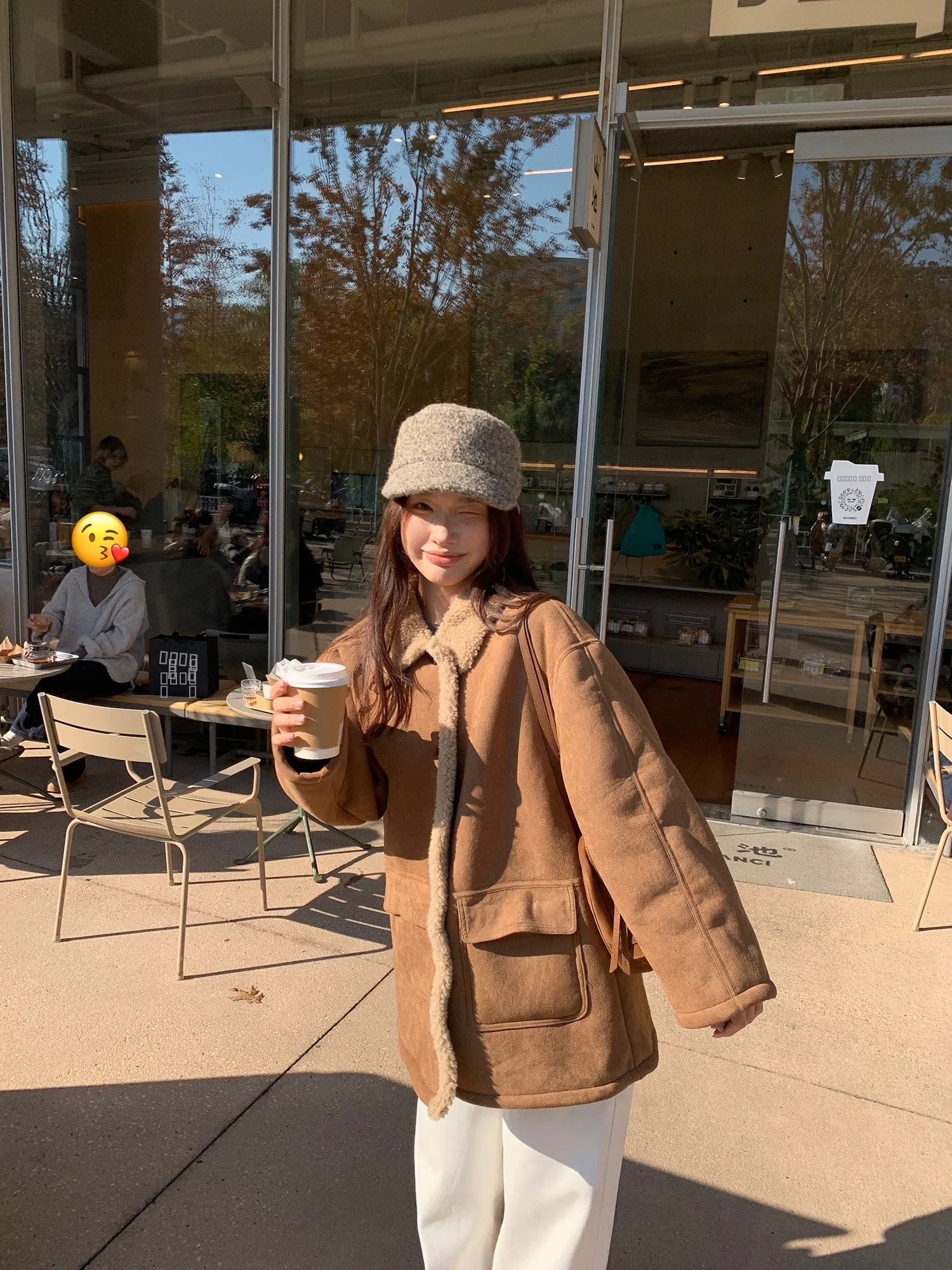 

Женское утепленное пальто из овечьей шерсти на флисовой подкладке, зима 2025, повседневное, свободного кроя, с длинными рукавами, средней длины, на пуговицах