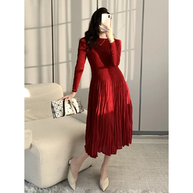 Miyake Pleated Dress Women\'s New Fashion Long-sleeved Slim Temperament Commuter Casual Medium-length Dresses