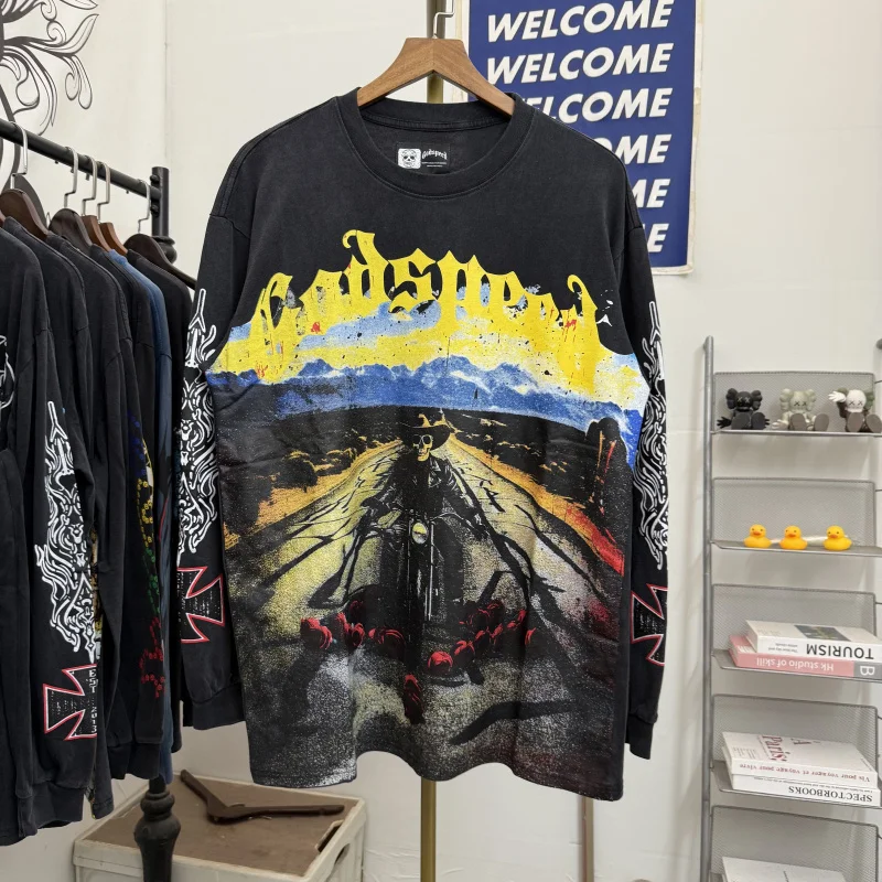 

Футболка God Speed Skeleton Knight с принтом роз и логотипом, винтажный американский стиль, круглый вырез, свободный крой, длинный рукав, молодежная повседневная модель
