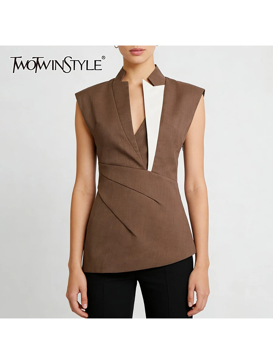 TWOTWINSTYLE Hit Color Slimming Spliced Folds Design Sense Blazer for Women Stand Neck Sleeveless Temperament Blazers Female New