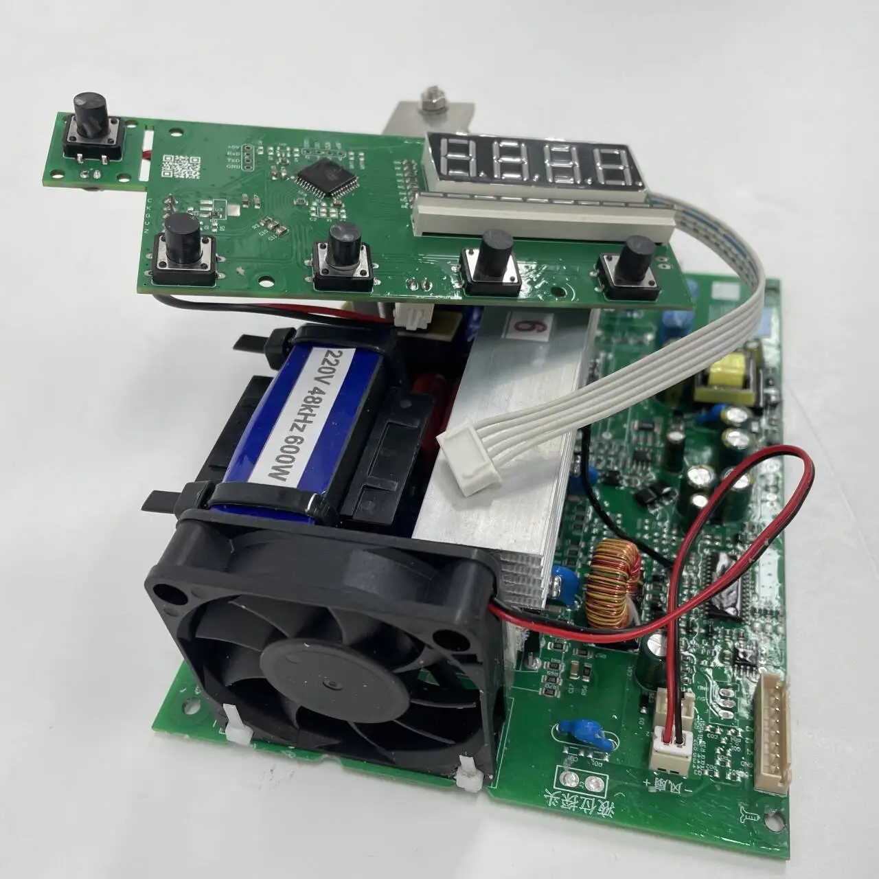 40kHz 900W Ultraschall-Frequenz generatorsc haltung mit Anzeigetafel-Timer und Leistungs einstellung