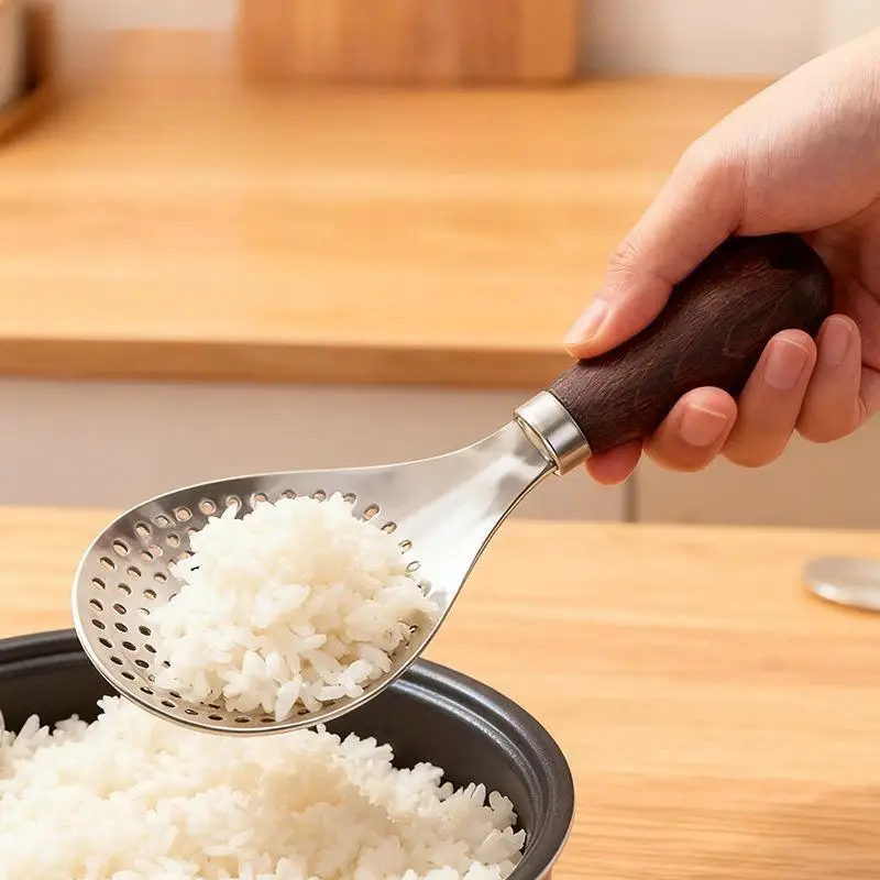 304 Stainless Steel Rice Spoon Can Stand Upright Wooden Handle Rice Spoon Household Short Handle Separating Spoon Cereal Spoon