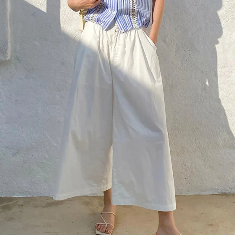 Conjunto de pantalones cortos franceses para mujer, chaleco con bordado hueco, Top + pantalones cortos de cintura elástica, conjunto de 2 piezas, traje de vacaciones en la playa de verano 2025
