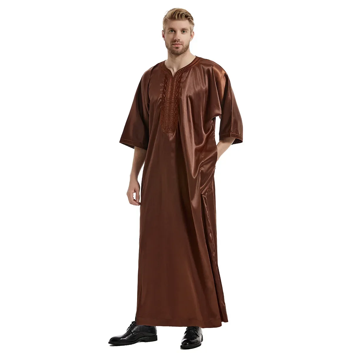 New Style Satin Mid-sleeve Embroidered Muslim Robes for Middle Eastern Turkish Men, Dubai UAE, Saudi Arabian Ethnic Muslim Robes