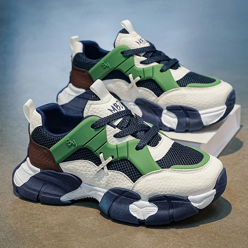 A pair of stylish and versatile breathable mesh men's casual sports shoes for campus, comfortable, elastic, non-slip, thick-soled dad shoes