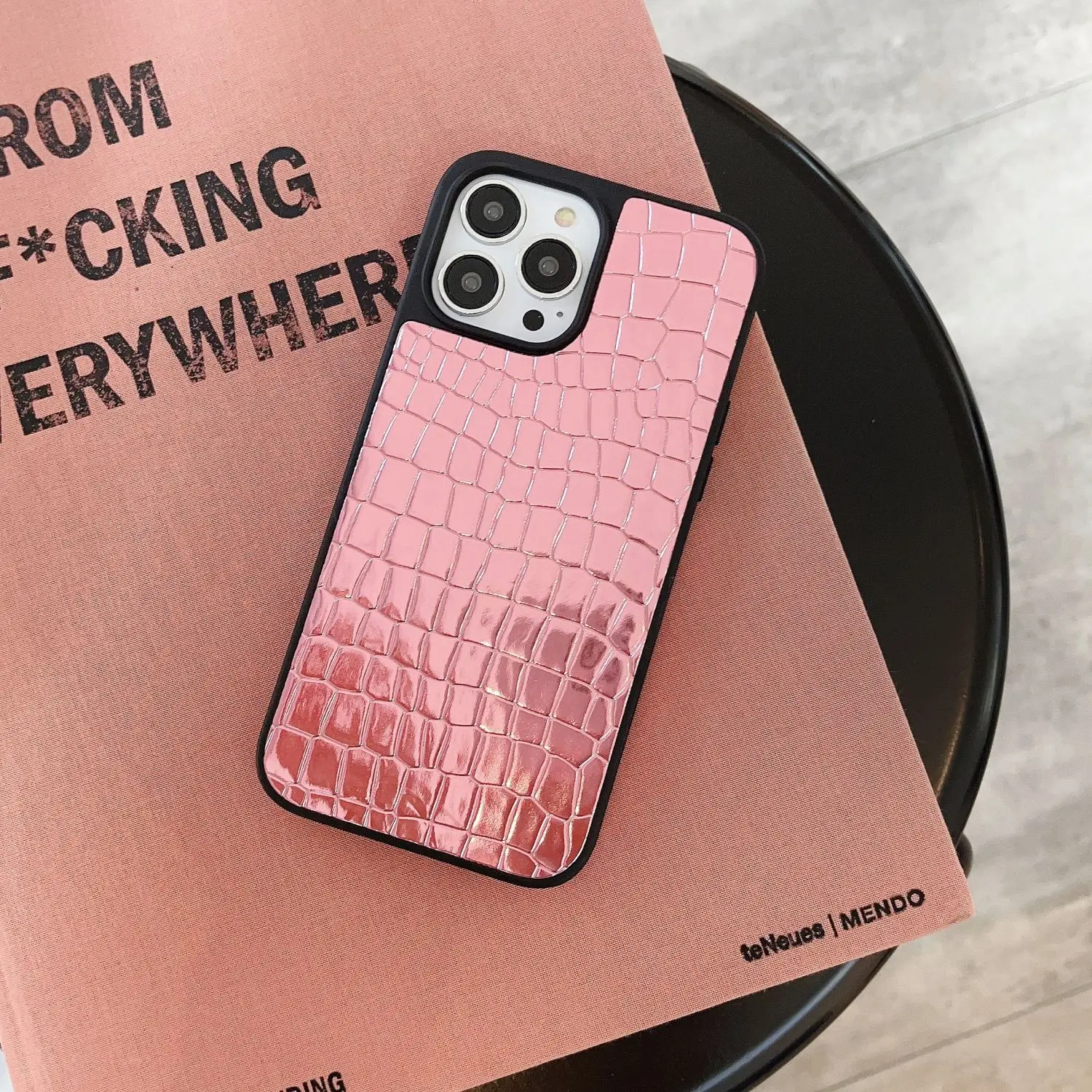 Luxury Crocodile Pattern Leather Phone Case For iPhone 15 14 13 12 11 Pro Max Plus 14pro 13pro Hard Shockproof Cover Men Women