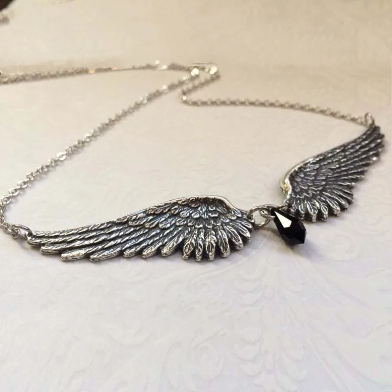 Angel Wings Feather Black Beads Pendant Choker Vintage Necklace Gift for Women Girl Female New Fashion Jewelry Wholesale