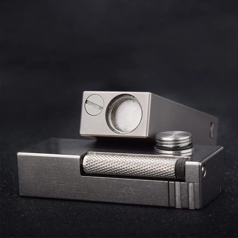 Exquisite Made Slim Metal Oil Cigarette Lighter Titanium Alloy Side Pulley Vintage Gasoline Gift Lighter