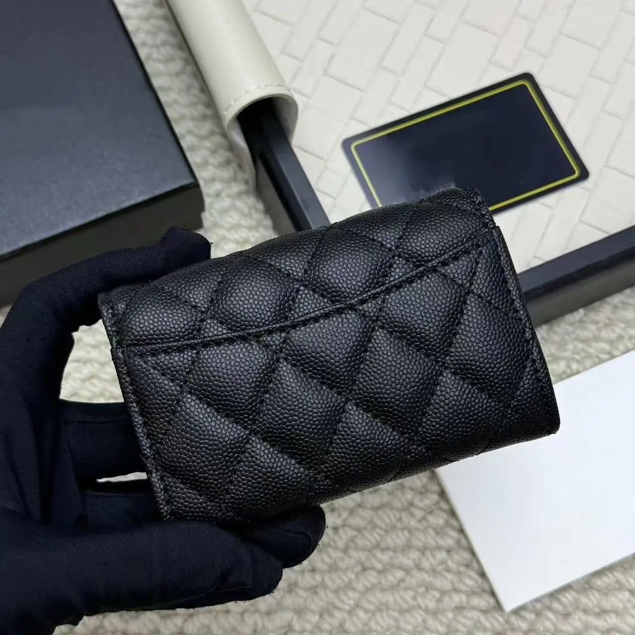 

Men's & Women's Mini Card & Coin Purse Short Length Leather Wallet for Valentine's Day gifts